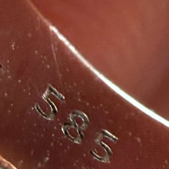 Rare $16,900 Green Diamond Ring. 3.15 Carats set in 14k white gold. - Picture 11 of 17